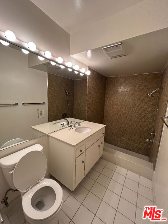 Drew Fenton | 833 Moraga Drive Los Angeles CA | MLS: 7495702