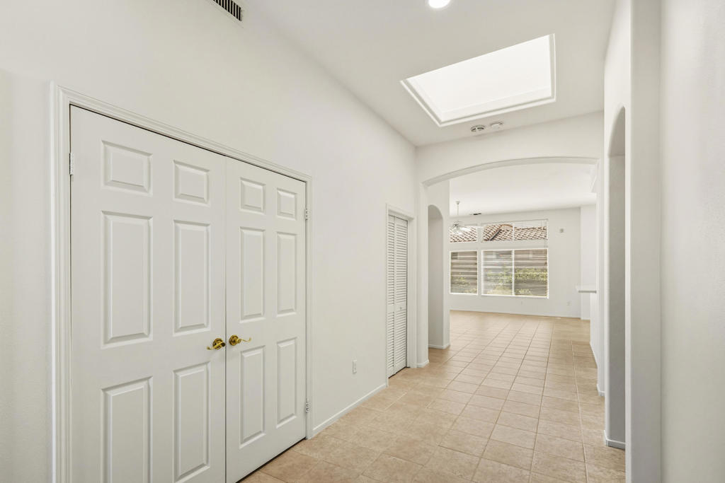 MLS #219135209DA image #3