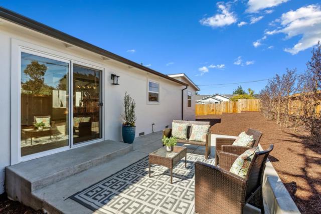 1585 Ord Grove Avenue, Seaside CA: https://media.crmls.org/mediaz/a76f3813-ac45-493e-88bd-3cea72ac3aa4.jpg