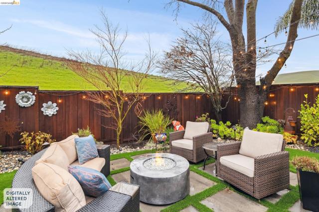 2090 Shady Creek Pl., Danville CA: https://media.crmls.org/mediaz/a76fe5ad-4792-4b9a-a474-2c8714bfc599.jpg