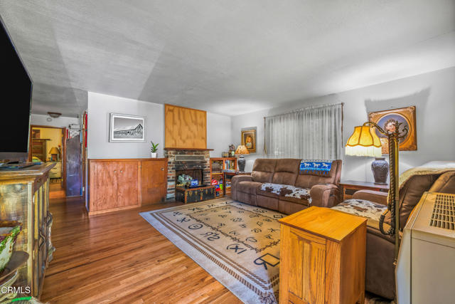 3901 Canyon Road, Willits CA: https://media.crmls.org/mediaz/a770cbe5-6fac-447c-9311-36e3b2706b4a.jpg