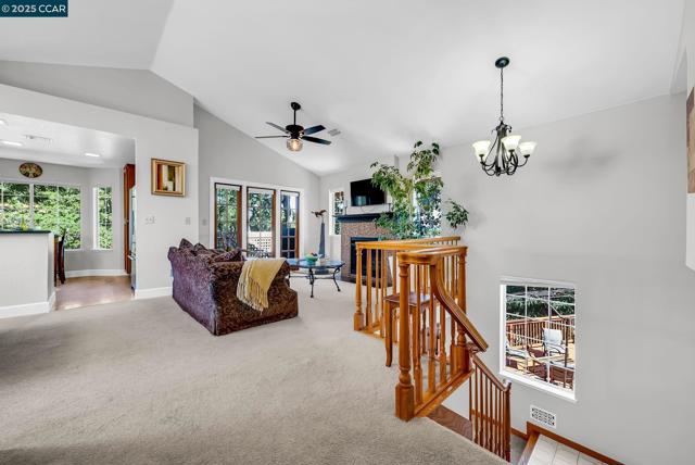 1618 Brush Creek Place, Danville CA: https://media.crmls.org/mediaz/a770f671-f97d-4579-999c-f06d59dbf102.jpg