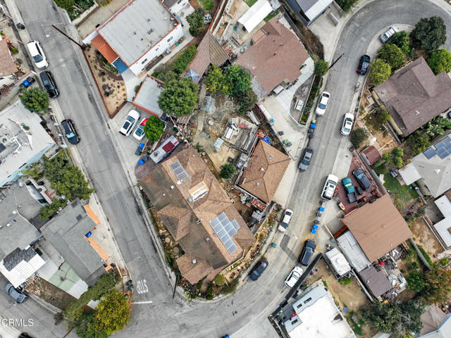 1324 Volney Drive, Los Angeles CA: https://media.crmls.org/mediaz/a770fed0-a1b0-461e-8307-830df28308a0.jpg