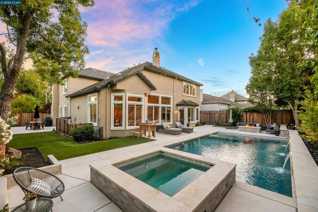 139 Shelterwood Ln, Danville CA: https://media.crmls.org/mediaz/a7710cf6-90d5-489c-bd2a-25a3ac71ee68.jpg
