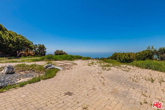 Drew Fenton | 30601 Morning View Drive Malibu CA | MLS: 7173025