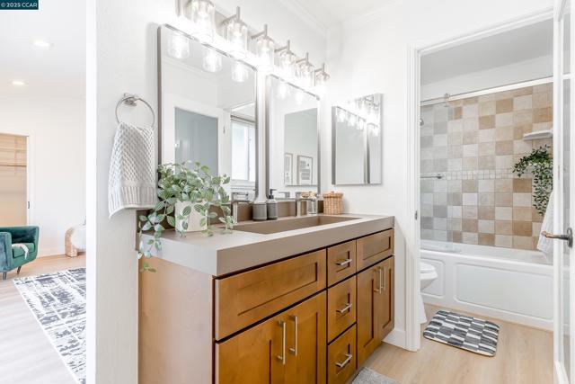 1400 Granada St, Vallejo CA: https://media.crmls.org/mediaz/a7713cdd-5e49-4ae5-b331-0bc4f87b7627.jpg