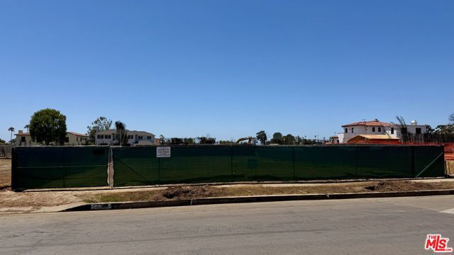 Drew Fenton | 745 Toyopa Drive Pacific Palisades CA | MLS: 7352099