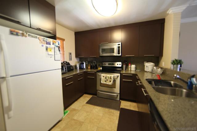 7425 Charmant Dr, San Diego CA: https://media.crmls.org/mediaz/a7743169-8ba4-4c90-991c-9ef862428162.jpg