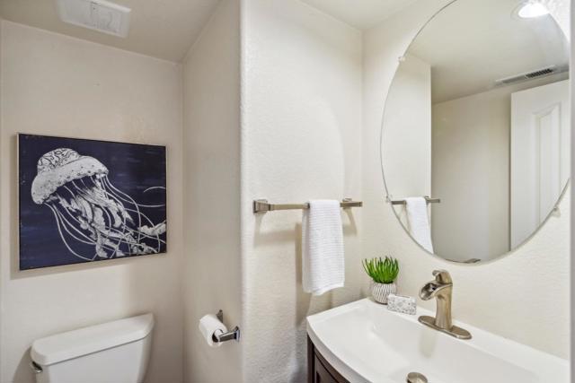 574 Skypark Drive, Scotts Valley CA: https://media.crmls.org/mediaz/a7749d16-c3f4-4ebe-9008-793c300c5a66.jpg