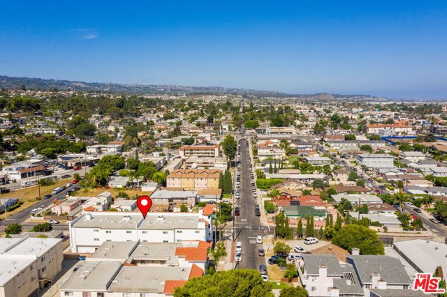 1540 260th Street, Harbor City CA: https://media.crmls.org/mediaz/a774ad23-ab48-429c-b9e5-82261427e9f4.jpg