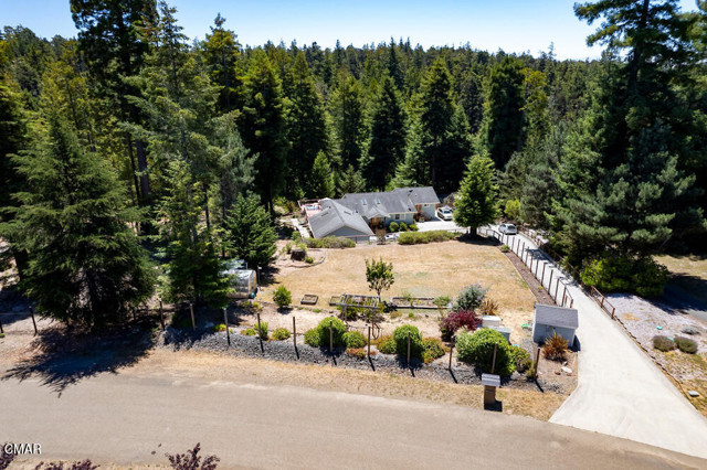 Detail Gallery Image 1 of 41 For 18920 Timber Pointe Dr, Fort Bragg,  CA 95437 - 2 Beds | 2/1 Baths