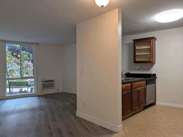 Image 3 of 13 For 4860 Rolando Ct  21