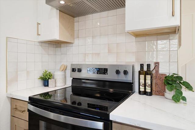 2866 Chesterfield Drive, Santa Cruz CA: https://media.crmls.org/mediaz/a7763622-8ac0-4d9e-9436-37854cd151f6.jpg