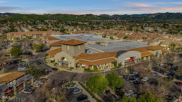 Detail Gallery Image 46 of 50 For 2916 Esperanza Way #F,  Simi Valley,  CA 93063 - 4 Beds | 3 Baths