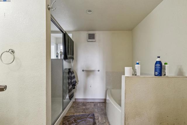 Image 45 of 60 For 25321 Morse Ct
