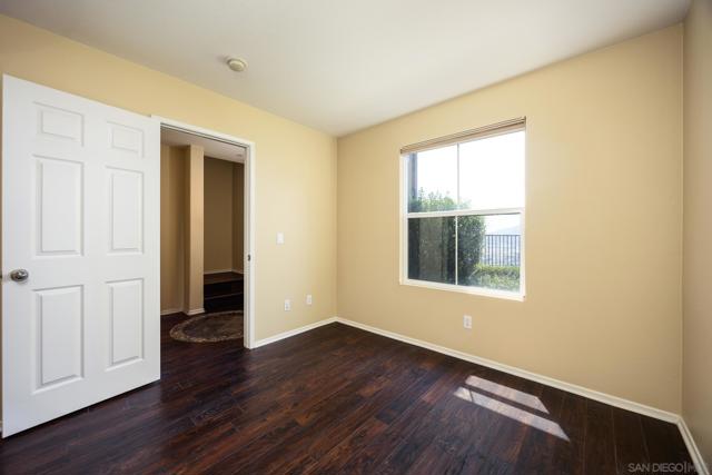 1110 Calabria St, Santee CA: https://media.crmls.org/mediaz/a7776768-6d4d-4d66-bbcb-085350a12c98.jpg