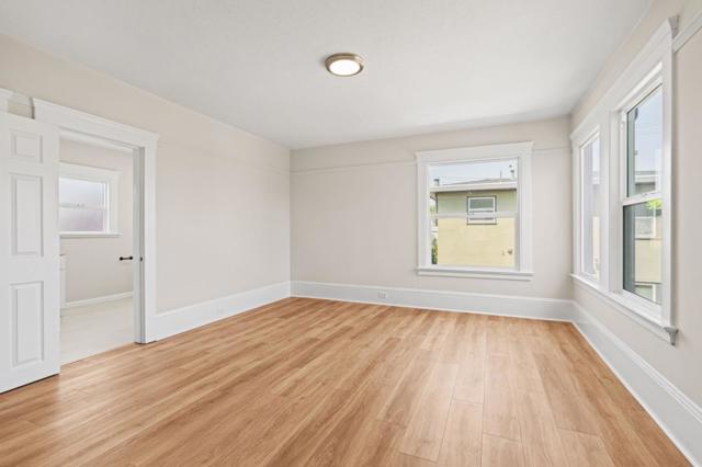 551 53rd Street, Oakland CA: https://media.crmls.org/mediaz/a777836d-1b8a-4c8f-91c9-21bb5c2e1b2c.jpg