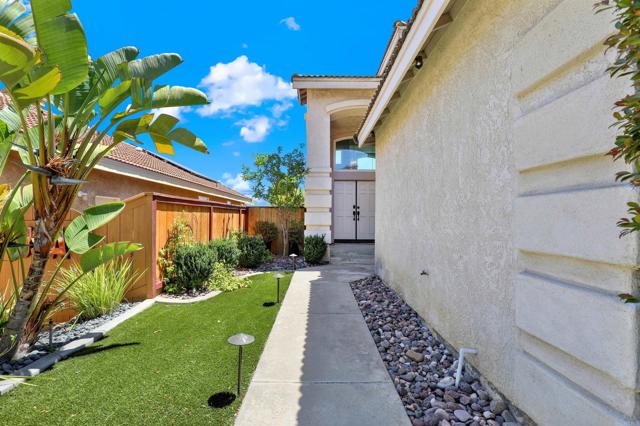 Detail Gallery Image 15 of 65 For 13611 Tradition St, San Diego,  CA 92128 - 4 Beds | 3 Baths