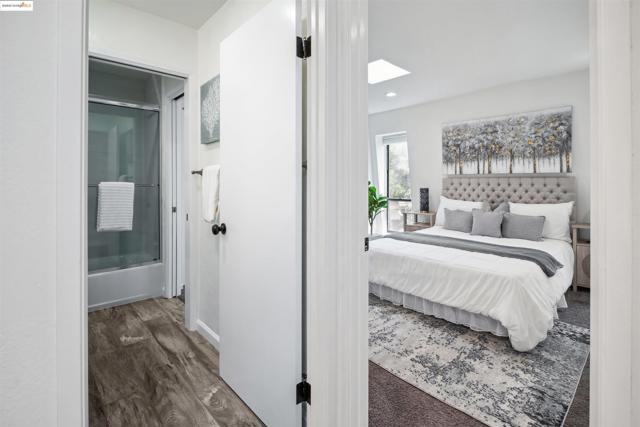 917 Hough Ave, Lafayette CA: https://media.crmls.org/mediaz/a77800e3-a868-4445-9894-f70f4b083240.jpg