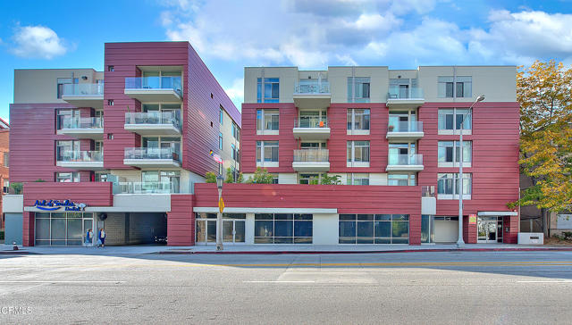 Detail Gallery Image 15 of 56 For 133 S Los Robles Ave #205,  Pasadena,  CA 91101 - 2 Beds | 2 Baths
