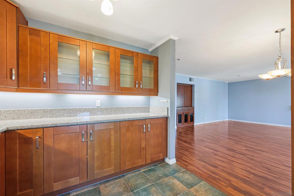 5605 Friars Rd. - photo 3