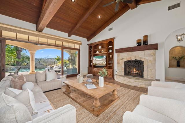 Image 8 of 23 For 4860 Rancho Verde Trail