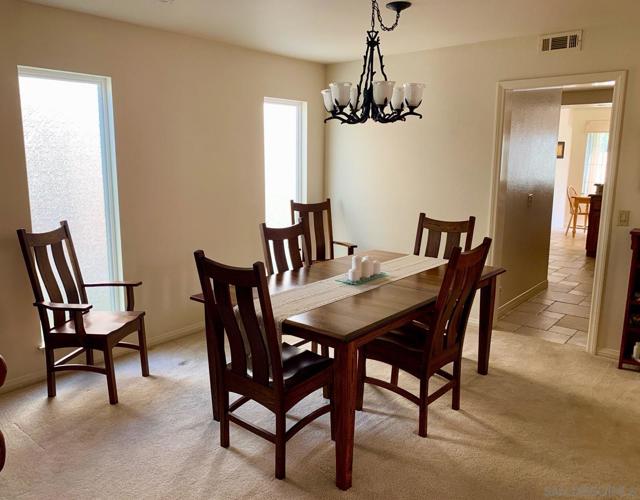 2176 Eastridge Loop, Oxnard CA: https://media.crmls.org/mediaz/a779f712-695f-4d73-886d-d2e4f0cc1240.jpg