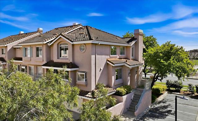 6031 Commerce Drive, Fremont CA: https://media.crmls.org/mediaz/a77a8e1a-ff80-487e-b1c5-7357705083c9.jpg