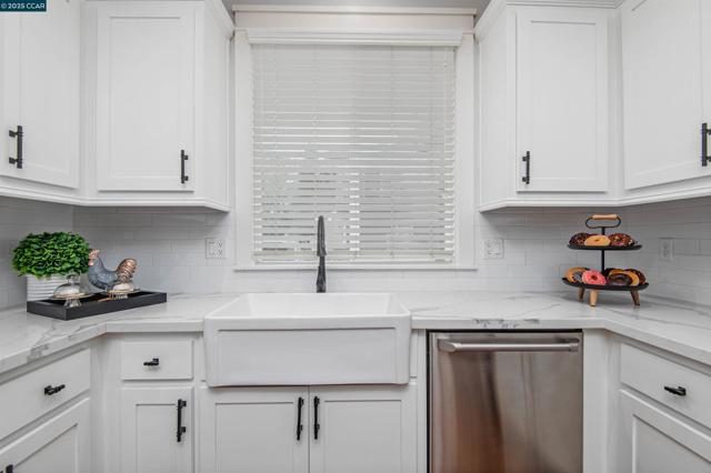 3402 Fostoria Way, Danville CA: https://media.crmls.org/mediaz/a77ae171-42d2-4706-80db-31c9811a51c6.jpg