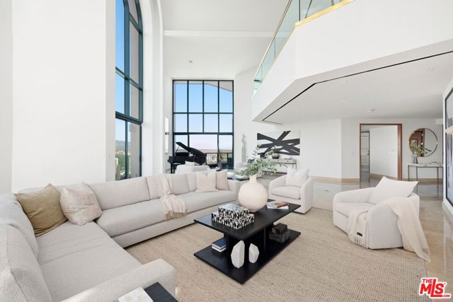 10490 Wilshire Boulevard, Los Angeles CA: https://media.crmls.org/mediaz/a77b654d-dc7a-4b02-b8f8-32e6a3463f50.jpg