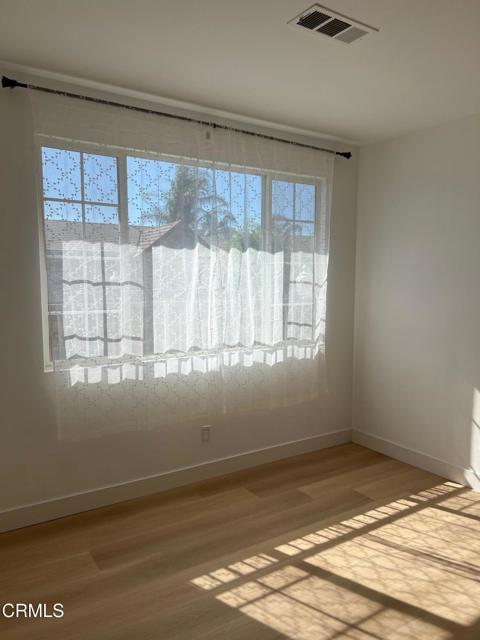 Detail Gallery Image 9 of 20 For 1743 Watercrest Way, Simi Valley,  CA 93065 - 3 Beds | 2/1 Baths