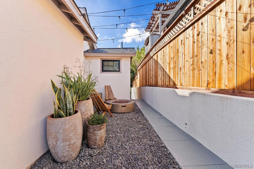 MLS #250042039SD image #14