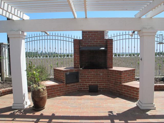 Detail Gallery Image 14 of 16 For 8348 Cheshire St, Ventura,  CA 93004 - 3 Beds | 2 Baths