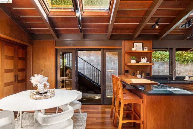 Image 19 of 52 For 85 El Camino Real