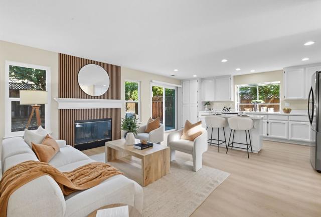 2666 Hesselbein Way, San Jose CA: https://media.crmls.org/mediaz/a78106e3-634c-4c15-bcb2-88897591f98f.jpg