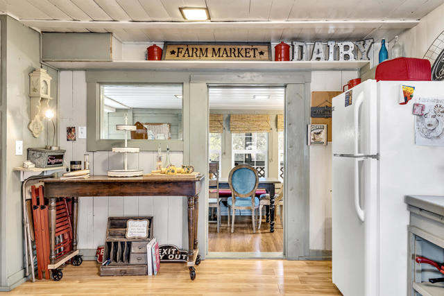 25585 Alderwood St Street, Idyllwild CA: https://media.crmls.org/mediaz/a781b029-22ac-432a-911d-caa0d3b9ef44.jpg