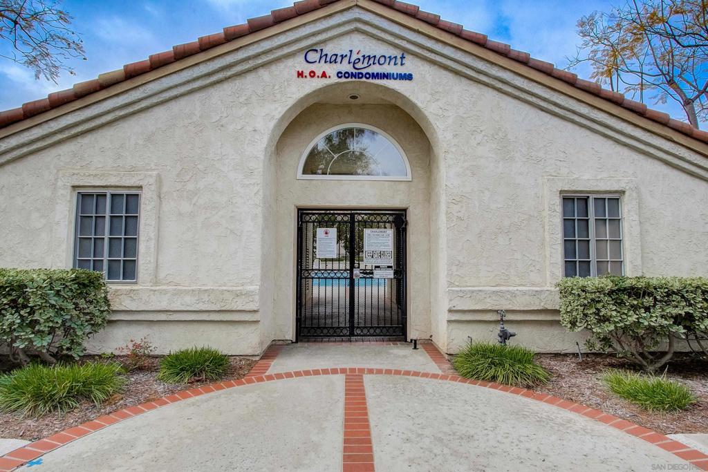 MLS #250042122SD image #18