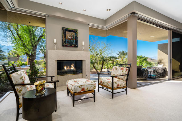 45 Mirada Circle, Rancho Mirage CA: https://media.crmls.org/mediaz/a781f4dc-f347-4112-b333-4e74946ef2be.jpg