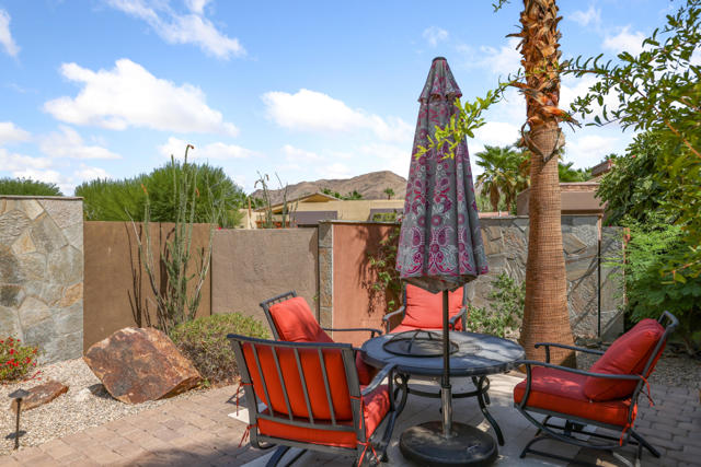 3150 Cody Court, Palm Springs, CA 92264