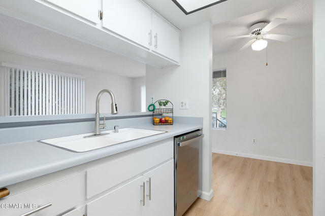 2307 Lillyvale Avenue, Los Angeles CA: https://media.crmls.org/mediaz/a782d128-7b9b-41ba-bd27-363abb3eef21.jpg