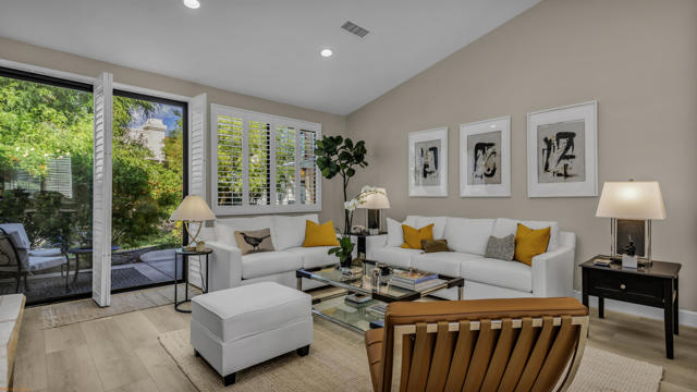 105 Brandigo Circle, Palm Desert, CA 92211