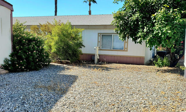 94 Armenia Drive, Cathedral City CA: https://media.crmls.org/mediaz/a786c35f-5acd-4152-b704-64a8d68c56af.jpg