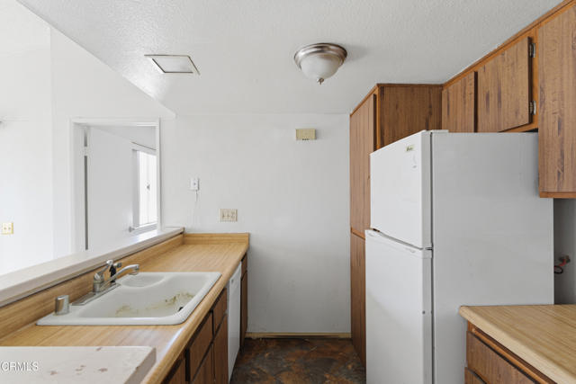 Detail Gallery Image 12 of 27 For 4561 Alamo St #F,  Simi Valley,  CA 93063 - 2 Beds | 2 Baths