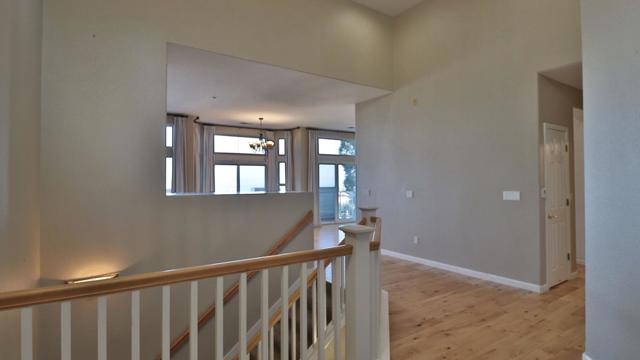 132 Warbler Lane, Brisbane CA: https://media.crmls.org/mediaz/a787fe04-1dd2-4ffc-aeba-7248b710ade4.jpg