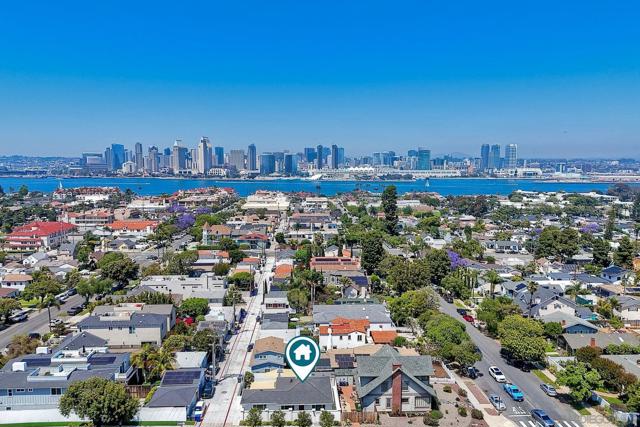 1221 4th St, San Diego CA: https://media.crmls.org/mediaz/a7884b66-aa52-4ac9-8f1c-d0a1f68559a5.jpg