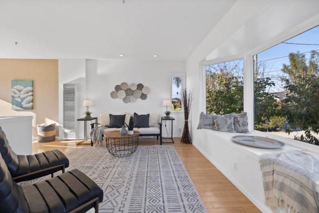 3614 Moana Way, Santa Cruz CA: https://media.crmls.org/mediaz/a78a4873-df7f-4a74-ab6d-00e783c12208.jpg