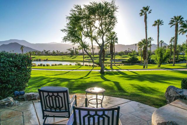 79953 Rancho La Quinta Drive, La Quinta CA: https://media.crmls.org/mediaz/a78b3142-09fd-410d-a32b-30b5c99d1fe5.jpg