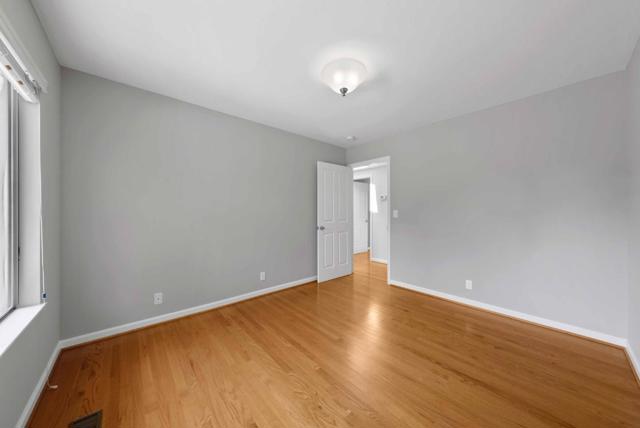 7175 Red Holly Court, San Jose CA: https://media.crmls.org/mediaz/a78b49e7-07bd-4473-b213-234ebc513d58.jpg