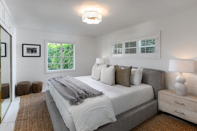 2440 Coniston Place, San Marino CA: https://media.crmls.org/mediaz/a78b5ee9-3b34-42b8-890d-943cdf49b6a4.jpg