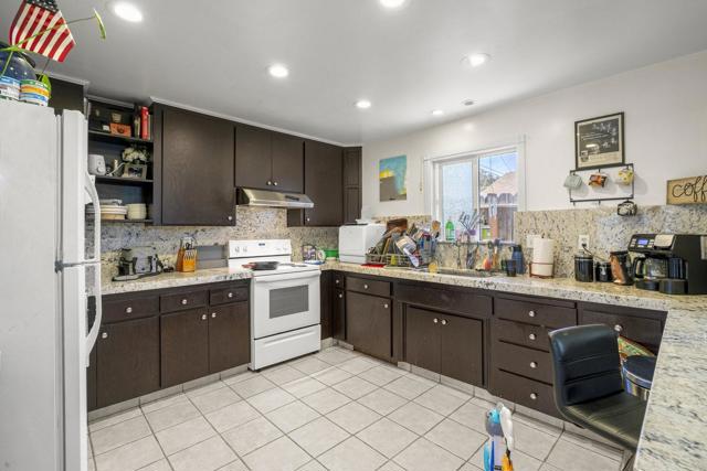 938 College Drive, San Jose CA: https://media.crmls.org/mediaz/a78b67d5-3bba-45a4-8f62-250a8de48dc2.jpg